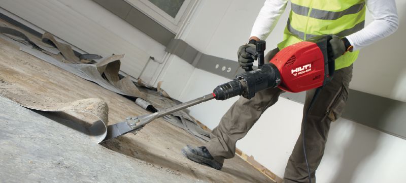TE-S FS Εύκαμπτα καλέμια Πολύ αιχμηρά εύκαμπτα καλέμια TE-S για την αφαίρεση δαπέδων και επιστρώσεων με εργαλεία κατεδάφισης Εφαρμογές 1