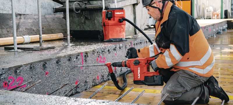 TE 60-22 Περιστροφικό κρουστικό δράπανο μπαταρίας Ισχυρό περιστροφικό κρουστικό δράπανο μπαταρίας SDS Max (TE-Y) με υψηλή αναλογία δύναμης-βάρους για διάτρηση και καλέμισμα βαρέος τύπου σε σκυρόδεμα και τοιχοποιία (μπαταρία Nuron) Εφαρμογές 1
