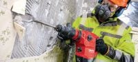 Ελαφρύ σκαπτικό εργαλείο TE 500-AVR SDS-Max Ευέλικτο σκαπτικό κατεδαφίσεων SDS Max (TE-Y) για καλέμισμα ελαφρού τύπου σε σκυρόδεμα και τοιχοποιία, με ενεργή απορρόφηση κραδασμών (AVR) Εφαρμογές 3
