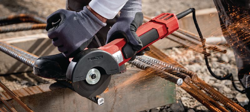 AG 150-20D Γωνιακός τροχός Γωνιακός τροχός 2000W χωρίς ψήκτρες με διακόπτη ελέγχου ασφαλείας για κοπή και λείανση σε μέταλλο, σκυρόδεμα και τοιχοποιία με δίσκους έως 150mm Εφαρμογές 1